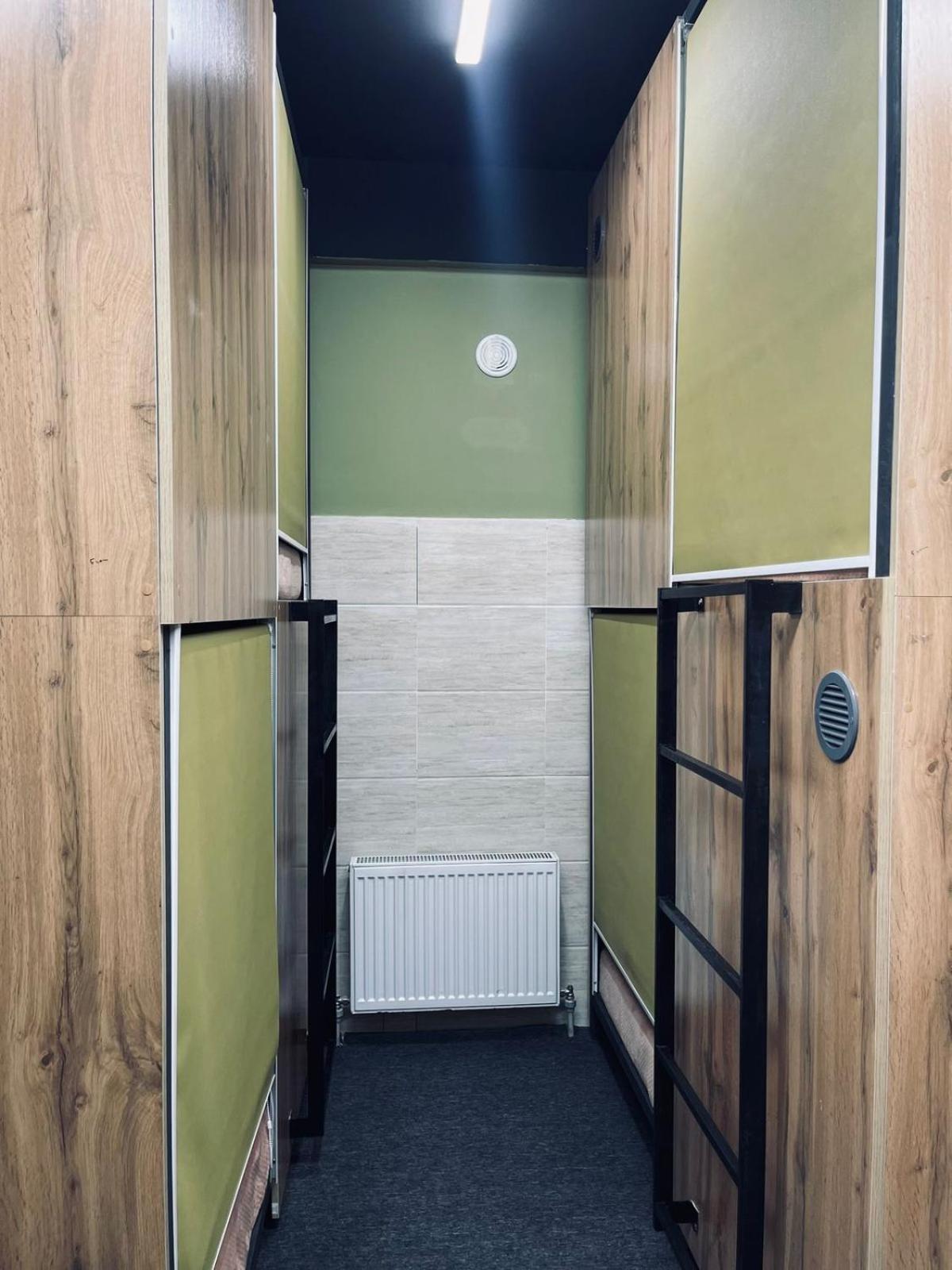 Hostel Kochevnik Capsule Hotel Almaty Extérieur photo
