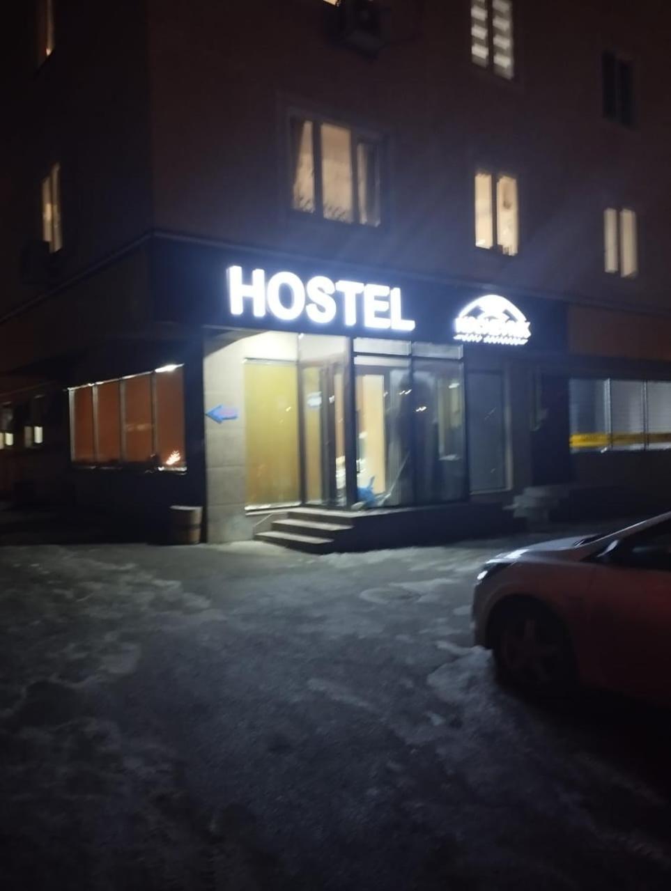 Hostel Kochevnik Capsule Hotel Almaty Extérieur photo